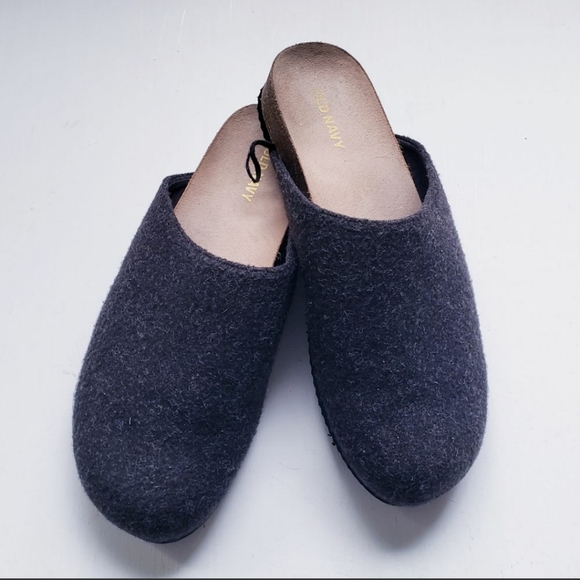 Easy Slide Clogs - Charcoal - sz 7 - Picture 6 of 7